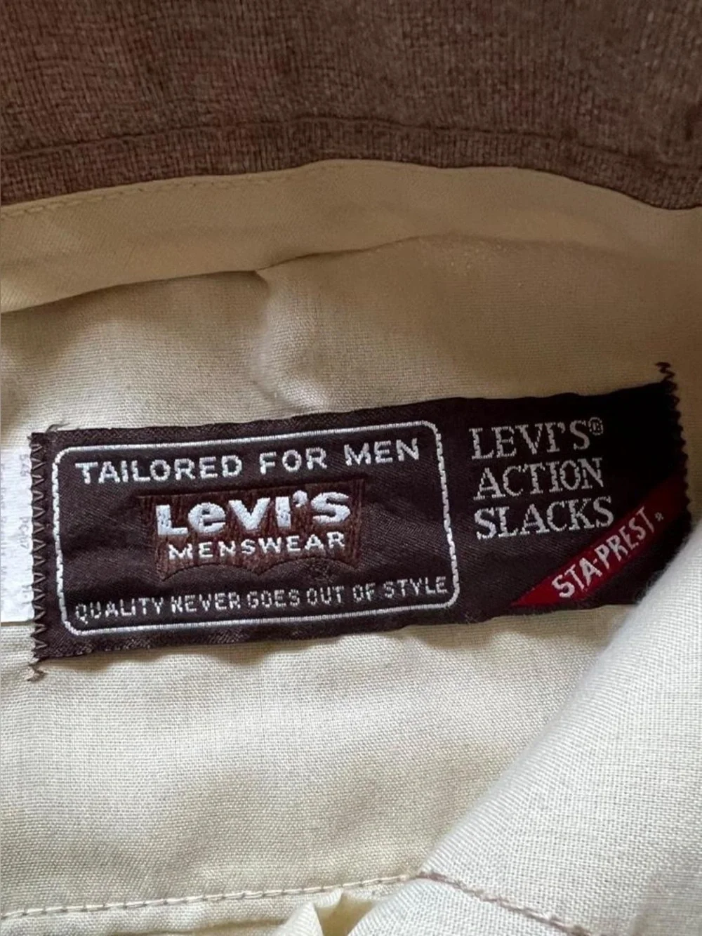 Vintage 70’s Levi’s Men’s Sta-Prest Retro Western Action Slacks. Size 33x32.